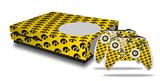 WraptorSkinz Decal Skin Wrap Set works with 2016 and newer XBOX One S Console and 2 Controllers Iowa Hawkeyes Tigerhawk Tiled 06 Black on Gold